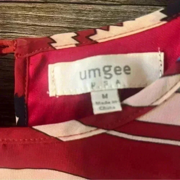 UMGEE Tribal Print Dress Womens M Aztec Red Empire Waist Lined Drapy Roomy - Picture 5 of 10